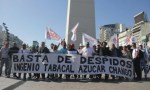 Acampan en el Obelisco: Trabajadores azucareros se manifiestan por la pérdida de medio millar de empleos