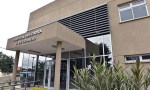 Denuncian a un médico por cobrar una cirugía que podría haberse realizado en el hospital público