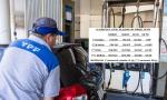 Nueva suba de YPF que ya  acumula hasta un 22% en marzo en surtidores locales.