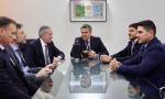 Elías Suárez firmó un convenio para fortalecer el plan hídrico de los Bajos Submeridionales.