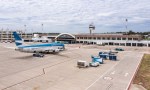 Rosario- Detuvieron a una pareja que intentaba tener sexo en un avión.