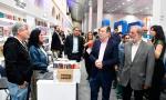El gobernador Zamora hizo un recorrido por la XV Feria Provincial del Libro en el Fórum.