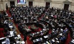 El oficialismo redujo la cantidad de oradores para acelerar la votación de la Ley Bases