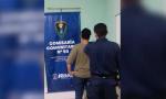 Las Termas: golpeó a su hermana dentro de un restaurante, se enfrentó con la Policía y terminó detenido.