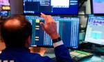 Lunes negro por la derrota de LLA: sube el dólar, el riesgo país está en 1.100 y las acciones se hunden fuerte en Wall Street.
