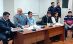 Dos policías sindicados de operar en el mercado negro de celulares de alta gama buscan la libertad.
