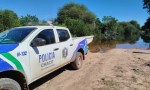 La policía del Chaco refuerza la asistencia en zonas anegadas del Impenetrable.