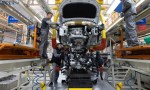 Los aranceles de Trump impactan en el sector automotriz con despidos y suspensiones-