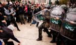 Marcha de jubilados: incidentes entre manifestantes y la policía tras la caída de la sesión en el Congreso.