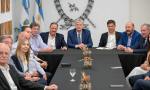 Con Elías Suárez en la reunión, gobernadores denunciaron el desfinanciamiento de las provincias y reclamaron obra pública.