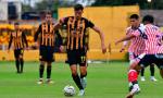 Mitre fue goleado en el 8 de Abril y profundizó su mal momento en la Primera Nacional