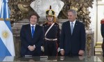 Javier Milei le tomó juramento a Pablo Quirno como nuevo Canciller.