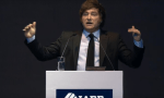 Milei anunció otro blanqueo y volvió a arremeter contra los medios.