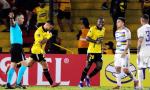 Boca cayó ante Barcelona en Guayaquil y se complica.