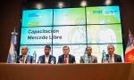El Gobernador participó del lanzamiento de la capacitación E- Commerce "Aprende a vender en Mercado Libre".