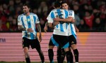 Argentina se impuso ante Chile en Santiago y lo dejó al borde de la eliminación.