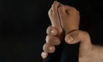 Un sujeto de 50 años abusó de sus cinco hijas: fue condenado a 15 años de prisión.