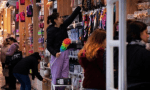 Leve baja de las ventas minoristas en junio, pero el semestre cierra con señales de recuperación.