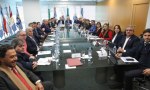 Dilema existencial para Gobernadores