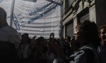 Argentina: Multitudinaria movilización universitaria en defensa de la educación pública – fotos y video