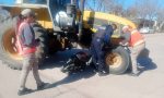 IBA EN MOTO Y CHOCÓ UN TRACTOR
