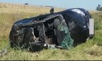 Laboulaye. Dos personas fueron rescatadas tras vuelco vehicular en Ruta Nacional 7