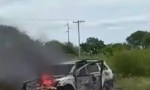 SE INCENDIÓ UN AUTOMÓVIL SOBRE LA RUTA 12