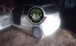TRAS PERSECUCIÓN POLICIAL ABANDONAN UN VEHÍCULO EN EL BARRIO SAN ANTONIO DE CORRIENTES