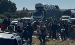 CAMIÓN FRIGORÍFICO VOLCÓ SOBRE LA RN14. VECINOS SAQUEARON LA CARGA