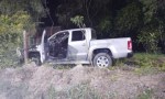 CONDUCTOR BORRACHO IMPACTÓ SU CAMIONETA CONTRA UN PORTÓN
