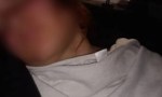 HALLAN A UNA JOVEN DESNUDA DEAMBULANDO POR LA RUTA