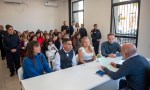 Del cuartel al Registro Civil: dos bomberos dieron el “si” y eligieron al Intendente y Elisa Abella como testigos