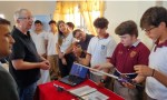  Innovación en Eldorado: Estudiantes crean un bastón inteligente de bajo costo para personas con discapacidad visual 