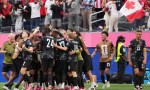 Canadá rompe su techo histórico y avanza a octavos de final