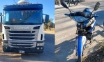 Perdió el control y terminó chocando contra un camión