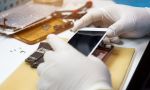 La empresa uruguaya que encontró el negocio en vender iPhones por hasta la mitad del precio