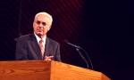 Fallece John MacArthur, influyente pastor y férreo defensor de la predicación bíblica