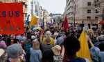 Londres volvió a marchar por Jesús: multitudinaria convocatoria reunió a miles de cristianos tras 25 años